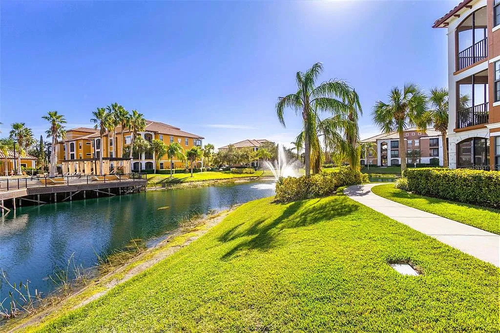 2 bed, 2.0 bath, 1145 sqft, $2,200 — Photo 3
