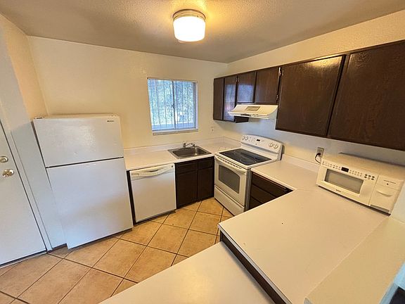 5th image of 5340 Swenson St #68