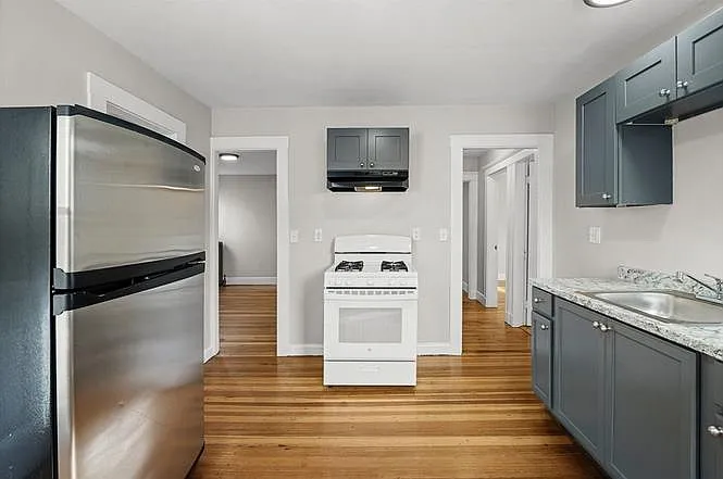 40 Ripley Rd #2
