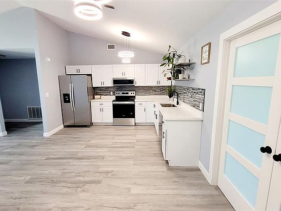 5th image of 7820 JENNER AVENUE