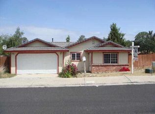 1004 Mockingbird Ln, Valley Springs, CA 95252
