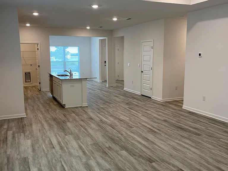 415 Arrowwood Blvd — Photo 7