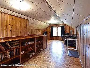 1213 Loraine Ave — Photo 10
