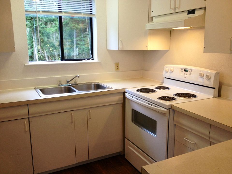 1st image of 5185 Zig Zag Ln #B