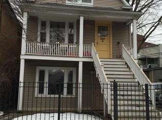 2021 W Warner Ave, Chicago, IL 60618