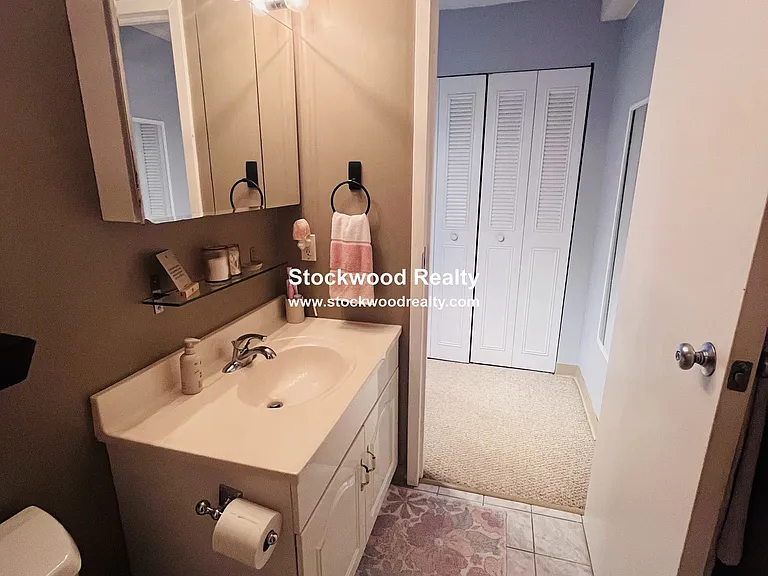 165 Quincy Shore Dr #42 — Photo 43