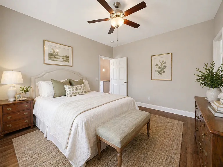 121 Waybill Cir — Photo 2