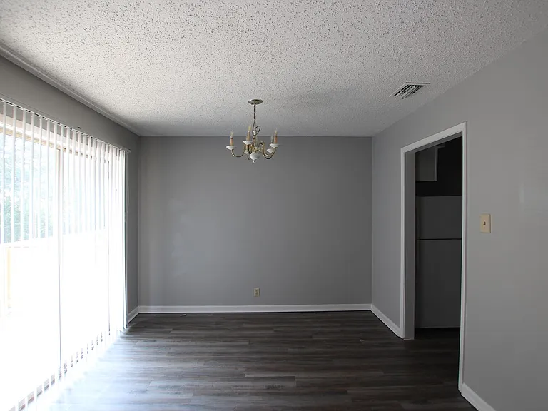Wyndham Hill Apartments conveniently located in Southeast Tyler — Photo 6