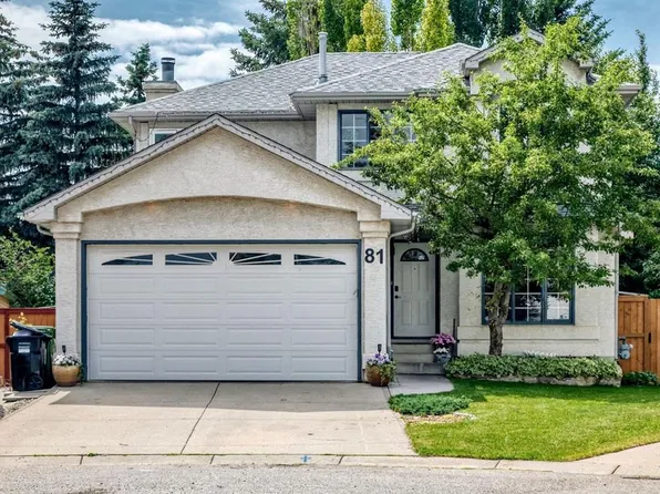 81 SE Sandalwood Ct NW, Calgary, AB T3K 4B7