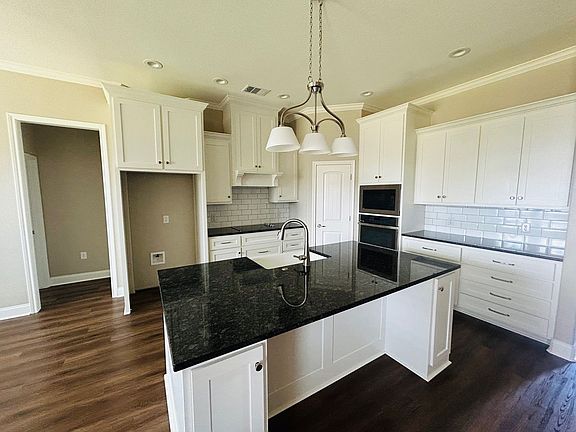 3rd image of 10032 Braided Briar Ln