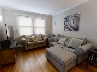 1925 Grove Ave APT 112, Berwyn, IL 60402