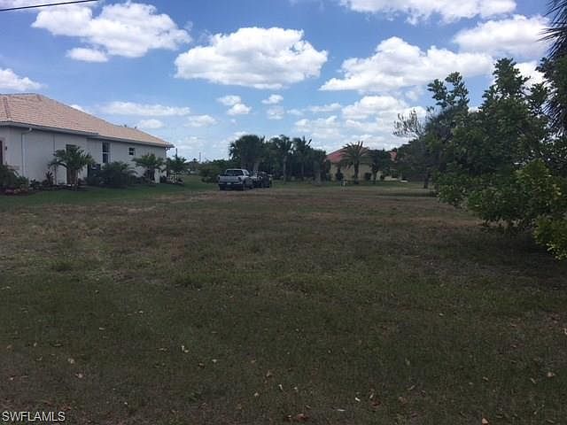 2nd image of 24244 Peppercorn Rd