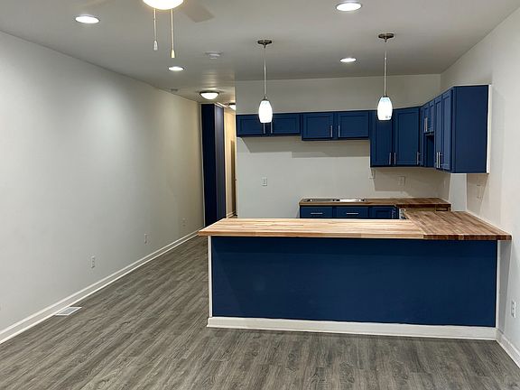 4th image of 3706 N Kenwood Ave