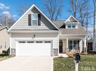 1409 Yellow Wood Dr, Mebane, NC 27302