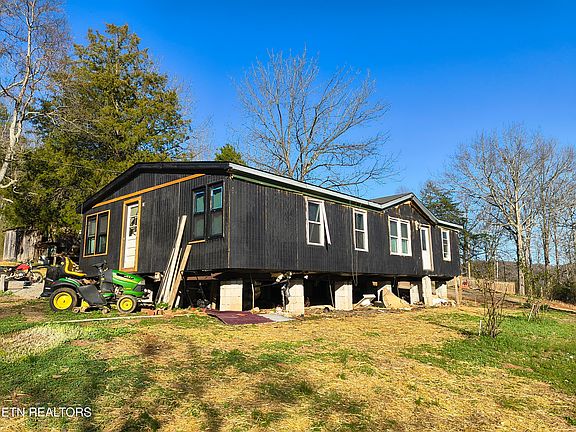 2nd image of 134 Skyview Rd