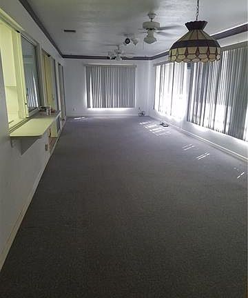 4th image of 164 Carlisle Ave S