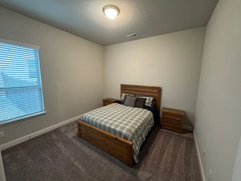 1304 Torrent Dr — Photo 8
