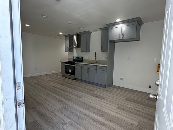 4th image of 2738 E Whidby Ln #C