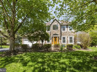 9 Cottonwood Ct, Lafayette Hill, PA 19444