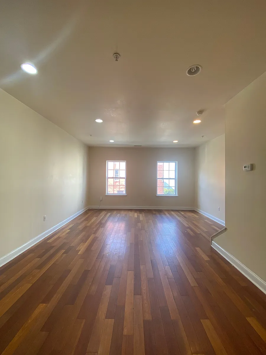 Building Photo - 1835 N 18th St #2