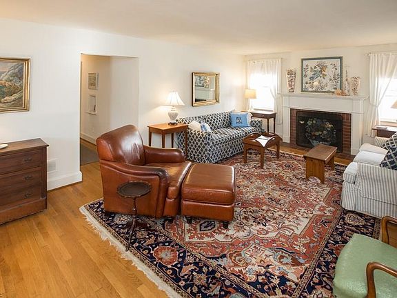 5th image of 119 53rd St
