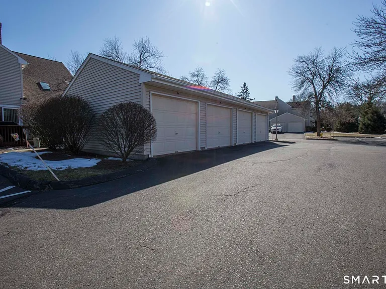 15 Thistle Way #D — Photo 15