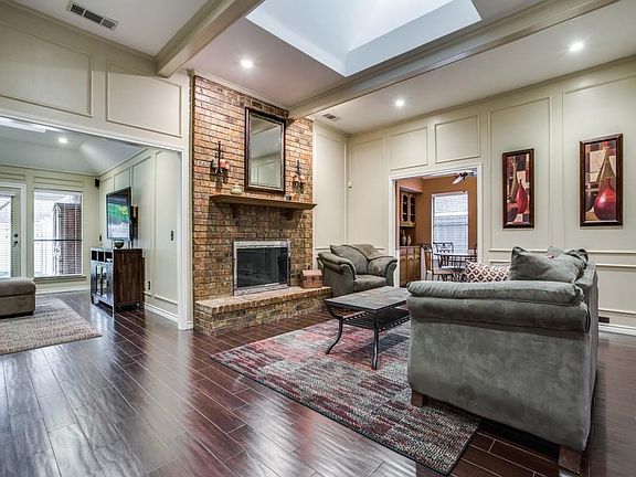 5th image of 4020 Mesa Dr