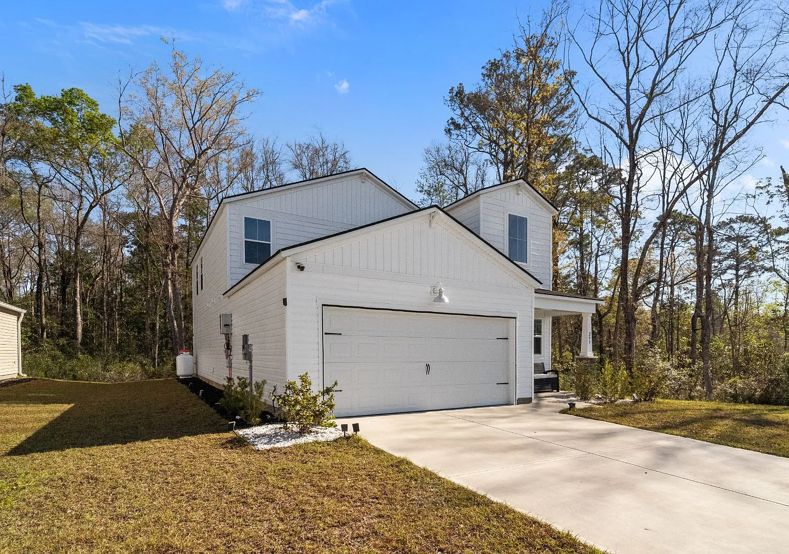 Flexible Living Starts Here 5BR Home with Loft in Rincon's Raindance Neighborhood — Photo 2