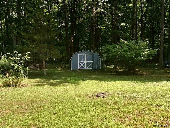 2nd image of 6 Woodland Dr