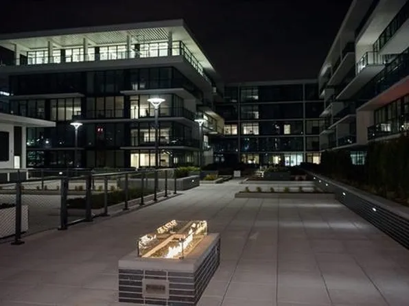 1200 Avenue At Port Imperial image 28 of 41