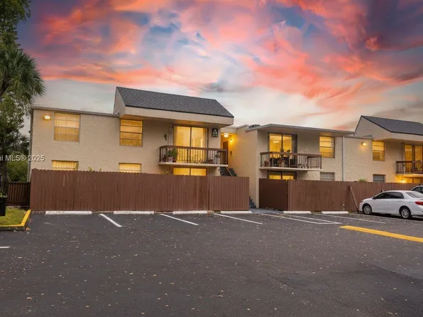 8301 SW 142nd Ave APT A204, Miami, FL 33183