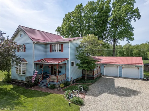 506 Beaver Ave NE, New Philadelphia, OH 44663