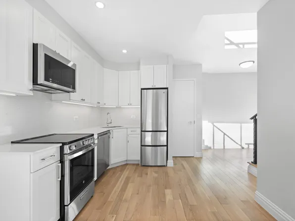 780 Greenwich Street image 6 of 15