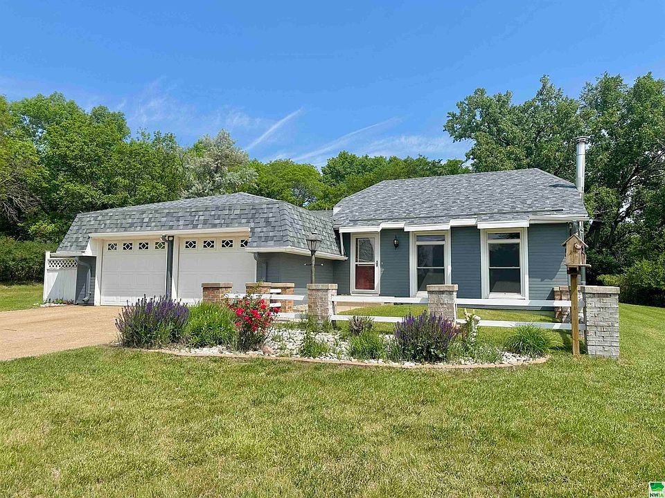 1st image of 2307 Indian Hills Dr