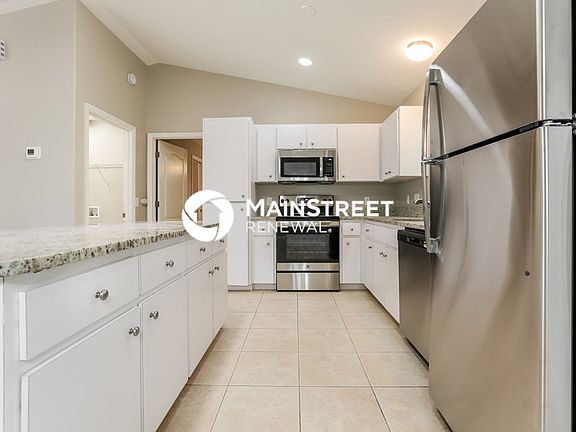 4th image of 2480 Sheila Ln