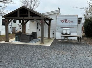 106 Gregory Dr, New London, NC 28127
