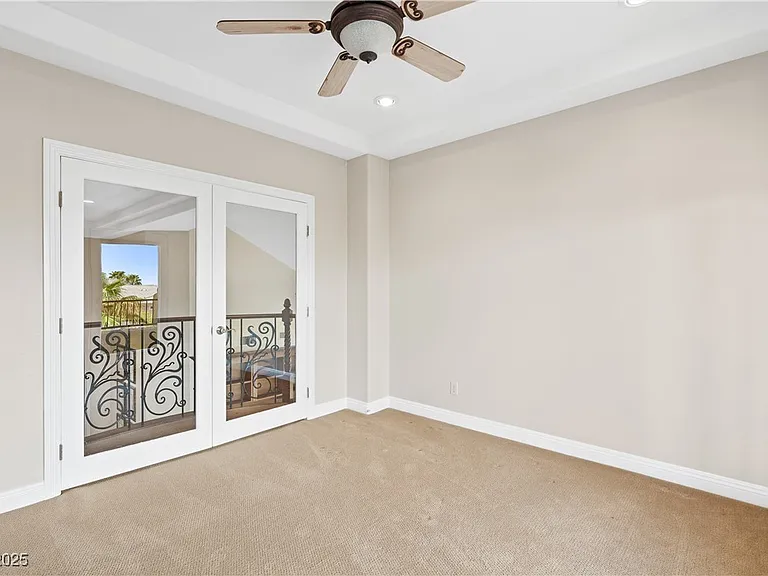 3010 Hammerwood Dr — Photo 37