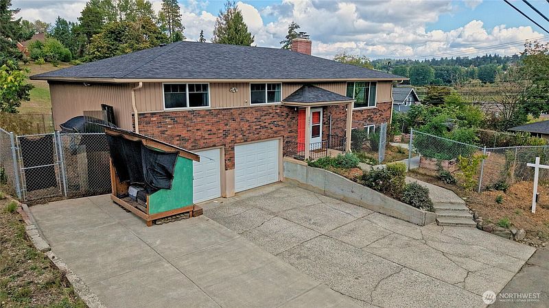 3rd image of 6921 12th Street E