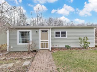 104 Webster Rd, Ellington, CT 06029