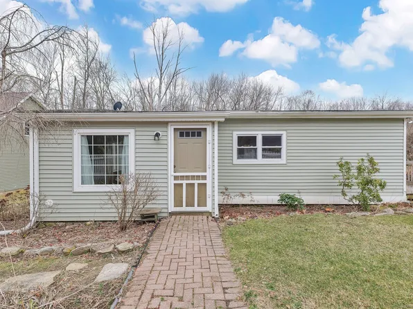 104 Webster Road, Ellington, CT 06029