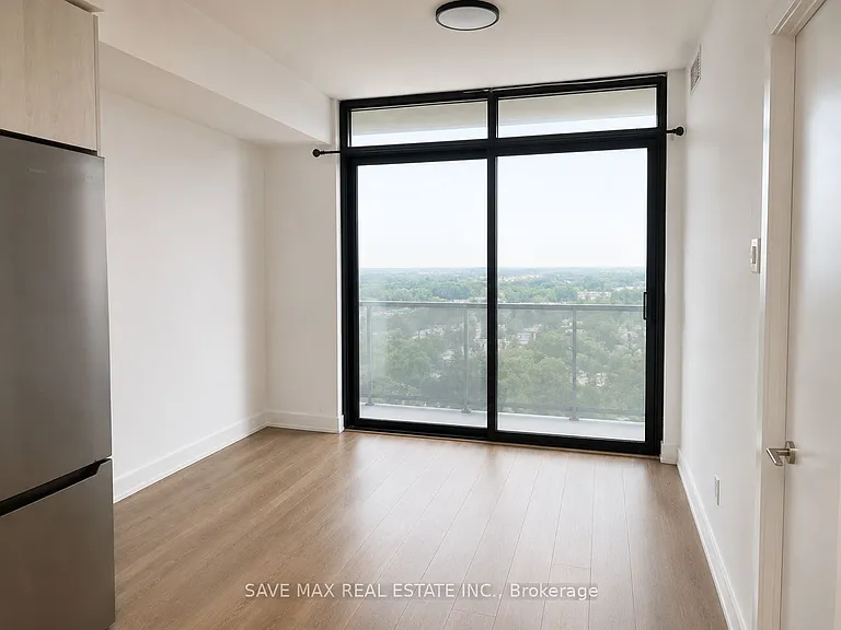 86 Dundas St E #1410 — Photo 1