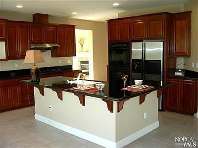 3rd image of 19 Pepper Creek Way