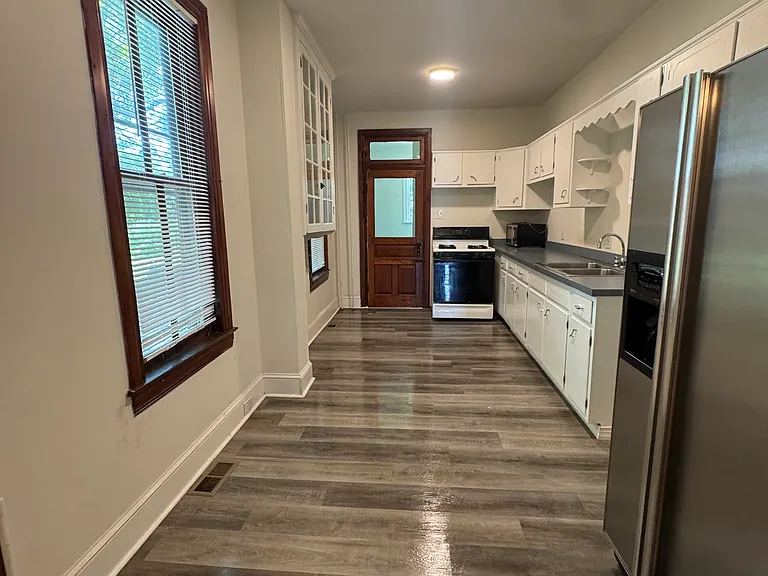 210 N Albemarle St #1 — Photo 8