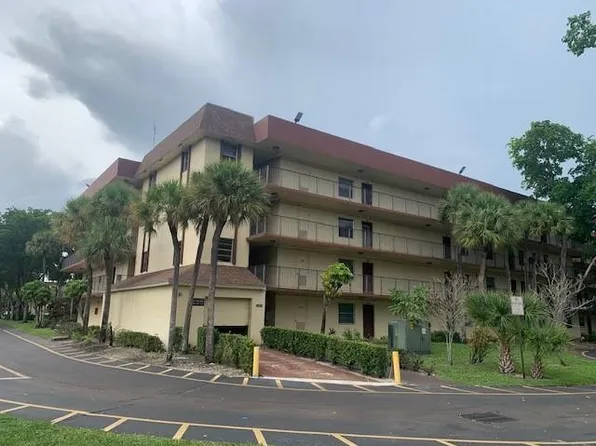 3161 NW 47th Terrace #208, Lauderdale Lakes, FL 33319