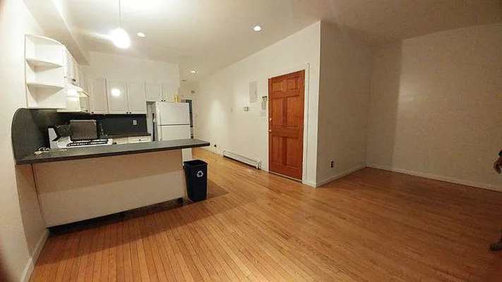 Rented by The PSN Group | media 8