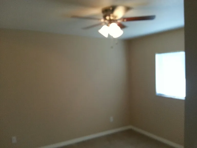 1144 Essex St E #E — Photo 11