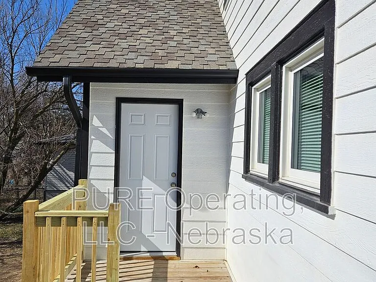 3901 Curtis Ave — Photo 25