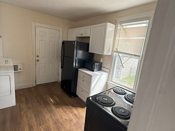 2nd image of 116 Buena Vista Ave #116