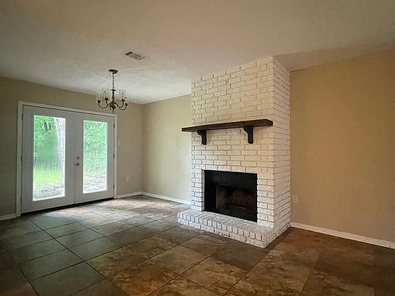 3rd image of 1617 Espoir Dr