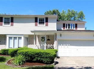 328 Fruitwood Ter, Buffalo, NY 14221
